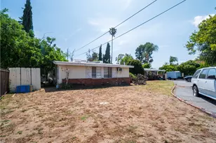9281 Dorrington, Pacoima, CA 91331 - Photo 35