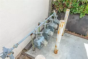 1125 Linden Ave, Long Beach, CA 90813 - Photo 9