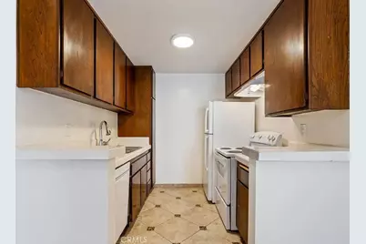 215 S Madison, Pasadena, CA 91101 - Photo 9