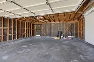 15852 Tullow, Huntington Beach, CA 92647 - Photo 31