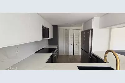 850 E Ocean Boulevard #301, Long Beach, CA 90802 - Photo 11