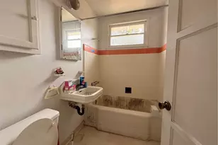 5900 W 85th, Los Angeles, CA 90045 - Photo 9