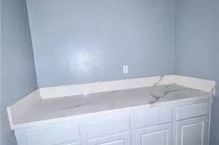 10983 Bayshore St, Victorville, CA 92392 - Photo 17