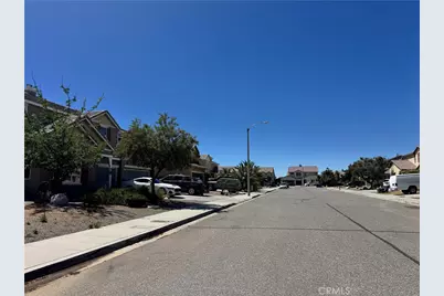 10983 Bay Shore Street, Victorville, CA 92392 - Photo 21
