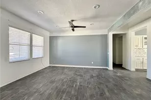 10983 Bayshore St, Victorville, CA 92392 - Photo 5