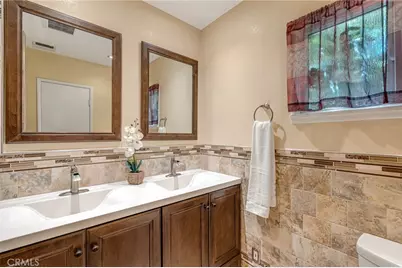 20608 Valerio, Winnetka, CA 91306 - Photo 21