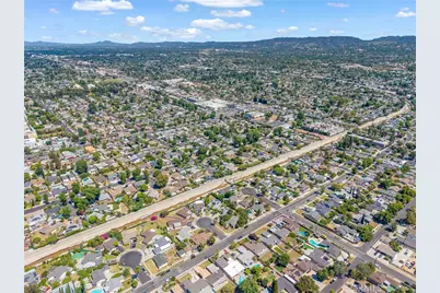 20608 Valerio, Winnetka, CA 91306 - Photo 37