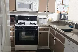 550 Orange Ave, Long Beach, CA 90802 - Photo 13