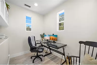 101 Tall Oak, Irvine, CA 92603 - Photo 27