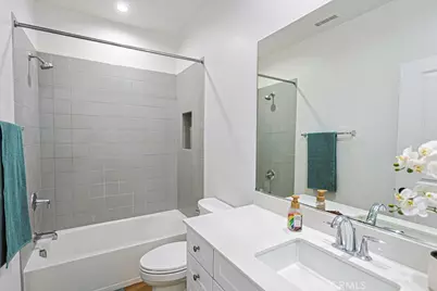 1410 N Harbor #1, Santa Ana, CA 92703 - Photo 21