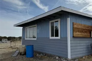 30554 234th St, Llano, CA 93544 - Photo 3