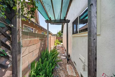 1288 Londonderry Street, Costa Mesa, CA 92626 - Photo 53