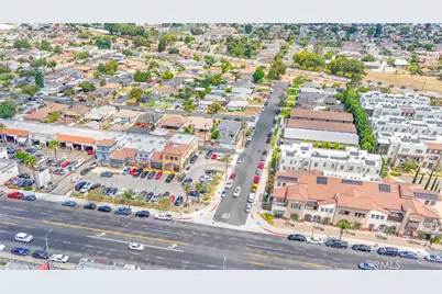 15927 Santa Ana Avenue #3, Bellflower, CA 90706 - Photo 43