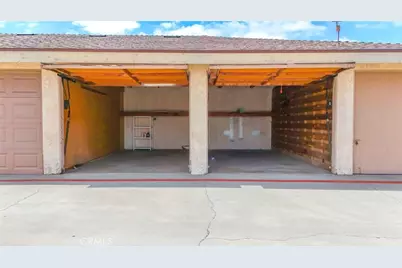 15927 Santa Ana Avenue #3, Bellflower, CA 90706 - Photo 29