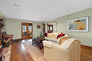 1746 Rudell Rd, Burbank, CA 91501 - Photo 11