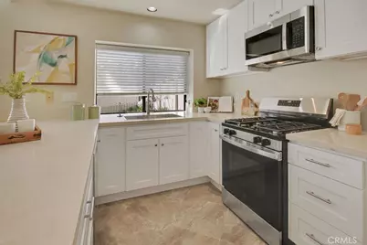 1594 San Fernando Drive, Corona, CA 92882 - Photo 5