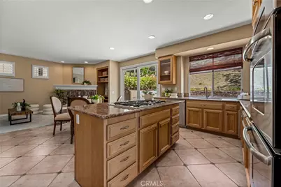 7520 E Toyon Lane, Anaheim Hills, CA 92808 - Photo 17
