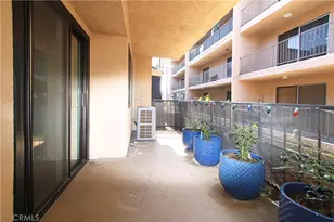 1140 Pacific, Long Beach, CA 90813 - Photo 11