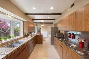 1455 La Perla, Long Beach, CA 90815 - Photo 21