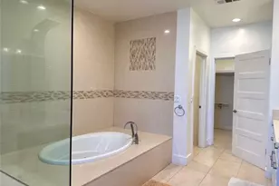 646 S Courson Dr, Anaheim, CA 92804 - Photo 21