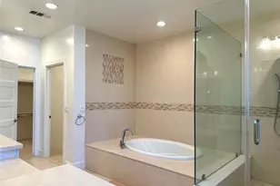 646 S Courson Dr, Anaheim, CA 92804 - Photo 29