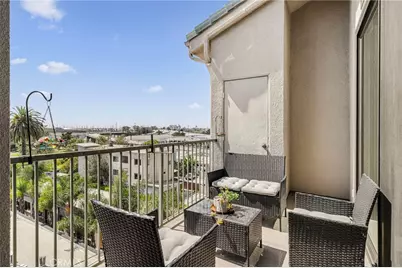 555 Maine Avenue #425, Long Beach, CA 90802 - Photo 25