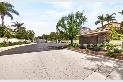 2930 Eagles Claw, Thousand Oaks, CA 91362 - Photo 59