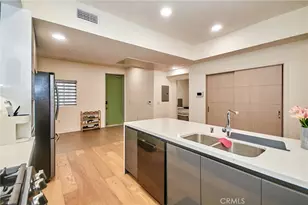 820 S Wilton Pl, Los Angeles, CA 90005 - Photo 15