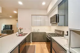 820 S Wilton Pl, Los Angeles, CA 90005 - Photo 13