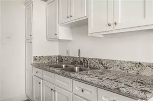 825 S Shelton St, Santa Ana, CA 92703 - Photo 13
