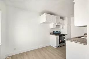 825 S Shelton St, Santa Ana, CA 92703 - Photo 9