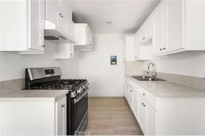 825 S Shelton Street, Santa Ana, CA 92703 - Photo 29
