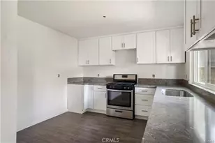1003 W Myrtle St, Santa Ana, CA 92703 - Photo 17