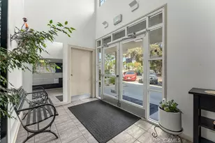 645 Chestnut Ave, Long Beach, CA 90802 - Photo 5