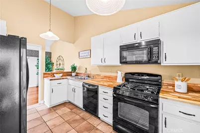 4769 Serrente, Yorba Linda, CA 92886 - Photo 15