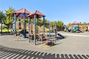 8075 Holland Park St, Chino, CA 91708 - Photo 55