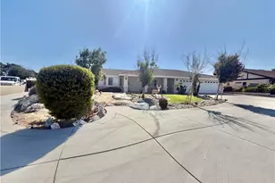 7736 El Cerrito, Hesperia, CA 92345 - Photo 5