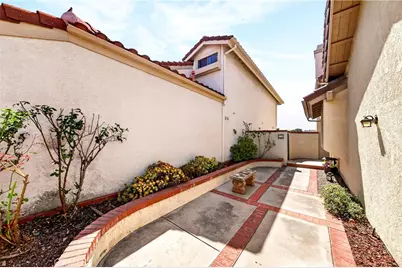 11 Milazzo, Irvine, CA 92620 - Photo 43