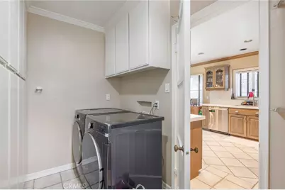 249 Loma Avenue, Long Beach, CA 90803 - Photo 41