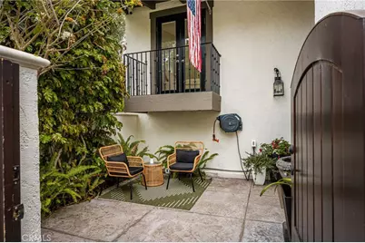 683 Vista Bonita, Newport Beach, CA 92660 - Photo 5