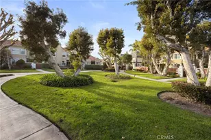 19256 Seabrook Lane, Huntington Beach, CA 92648 - Photo 35