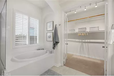 8040 Corte Sasafras, Carlsbad, CA 92009 - Photo 17