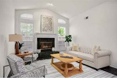 8040 Corte Sasafras, Carlsbad, CA 92009 - Photo 5