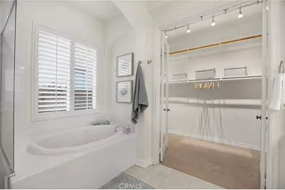 8040 Corte Sasafras, Carlsbad, CA 92009 - Photo 17