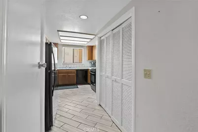 2101 E 21st #102, Signal Hill, CA 90755 - Photo 9