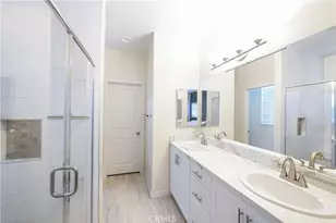 2728 W Ball Rd, Anaheim, CA 92804 - Photo 17