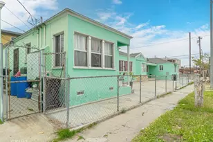 7527 S Hoover St, Los Angeles, CA 90044 - Photo 5