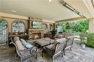 23 Boardwalk, Newport Beach, CA 92660 - Photo 3