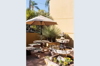 410 W 19th, Santa Ana, CA 92706 - Photo 39