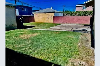 1073 E Plymouth Street, Long Beach, CA 90805 - Photo 19